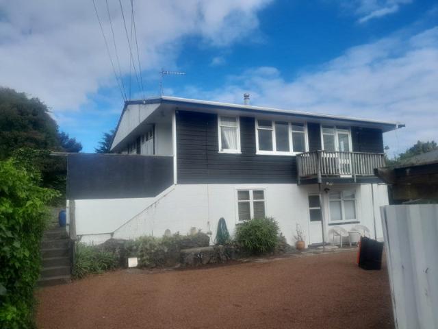 House for rent in Penrose, Oroua County