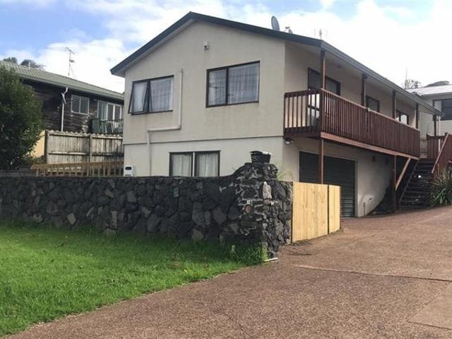 House for rent in Penrose, Oroua County
