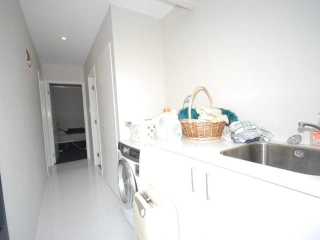 House for rent in Penrose, Oroua County