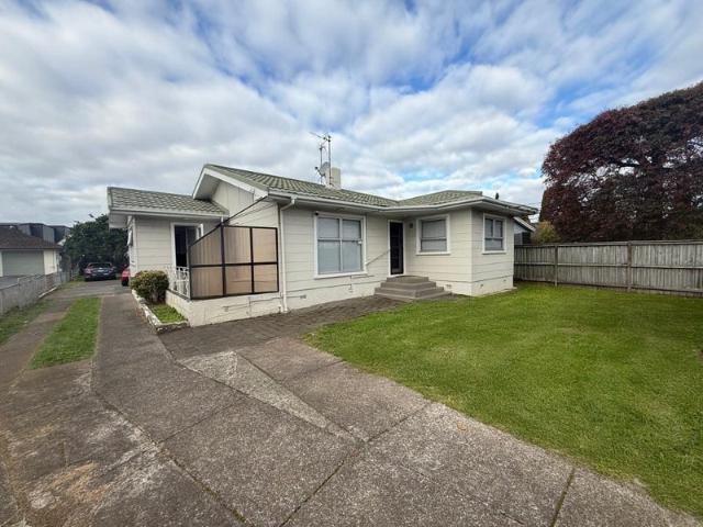House for rent in Penrose, Oroua County