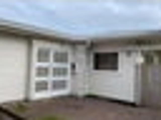 House for rent in Mount Wellington