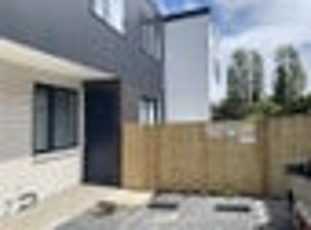 Townhouse for rent in Oroua County