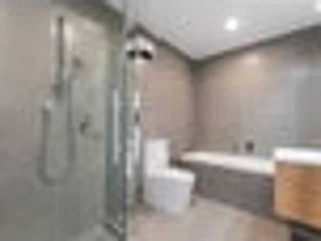Townhouse for rent in Mount Wellington, Oroua County