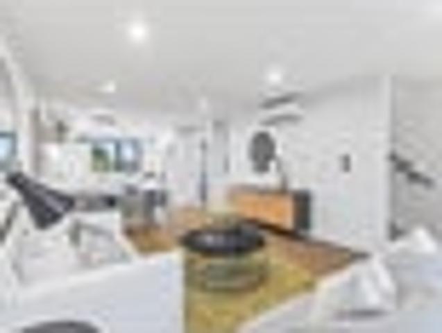 Townhouse for rent in Mount Wellington