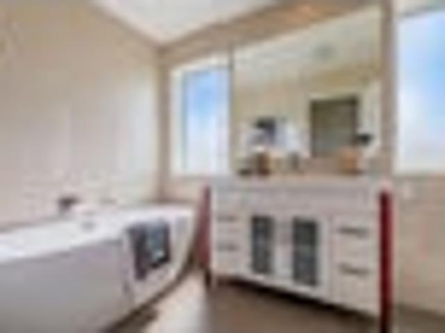 House for rent in Mount Wellington