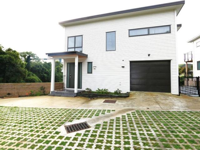 House for rent in Penrose, Oroua County
