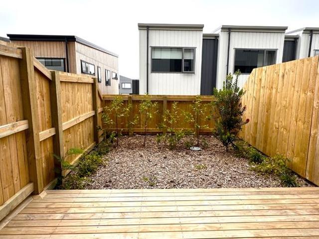 House for rent in Mount Wellington, Oroua County