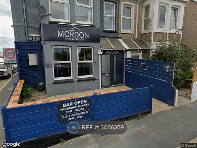 Room for rent in Trenance, Newquay