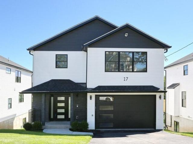 House for sale in Mahwah