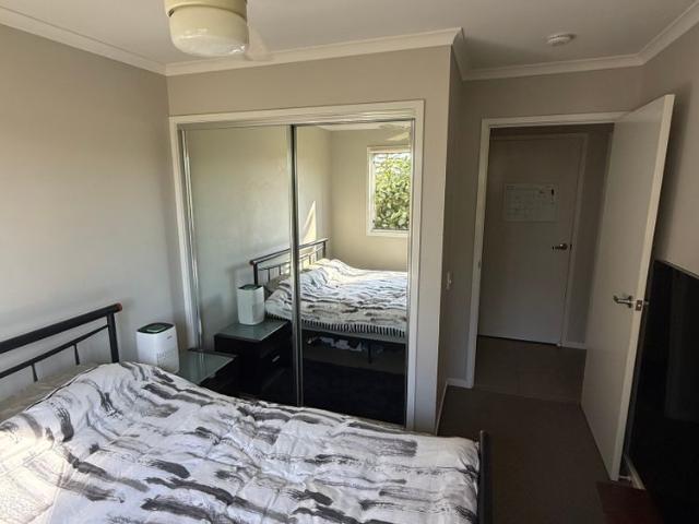 Room for rent in Kings Creek, Queensland