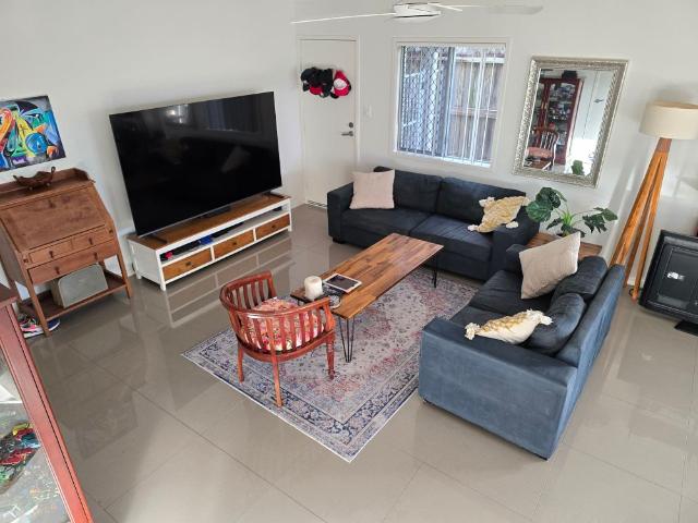 Room for rent in Kings Creek, Queensland