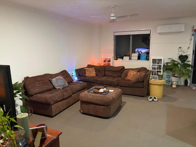 Room for rent in Kings Creek, Queensland