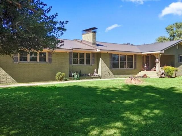 House for sale in Boaz, Alabama