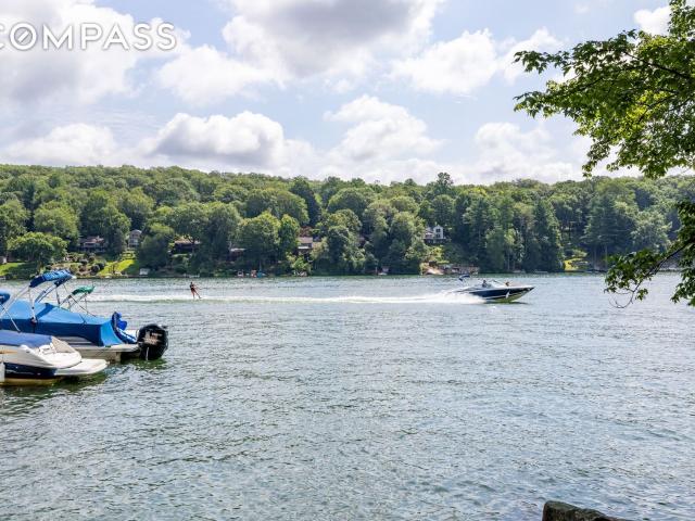 Property for sale in Gaylordsville, Connecticut