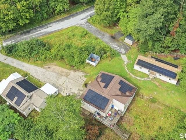 House for sale in Thompson, Connecticut