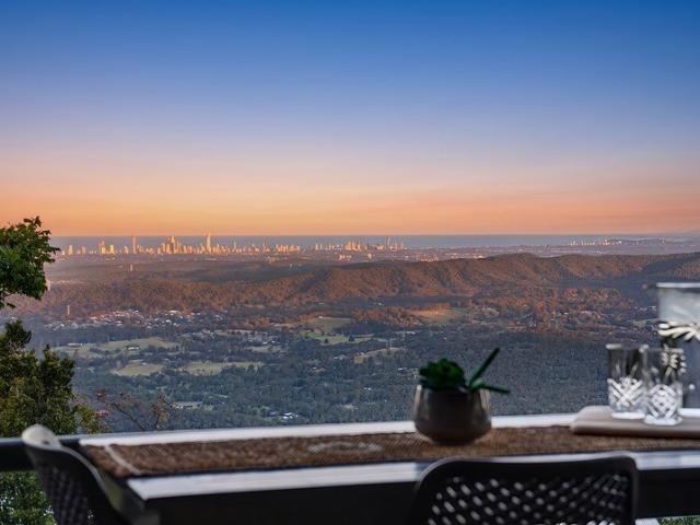 House for sale in Tamborine Mountain, Scenic Rim Regional