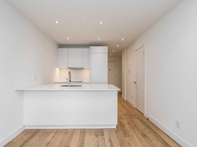 Apartment for rent in Ville-Marie, Montréal