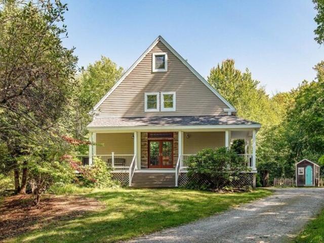 House for sale in Deerfield, Rockingham County