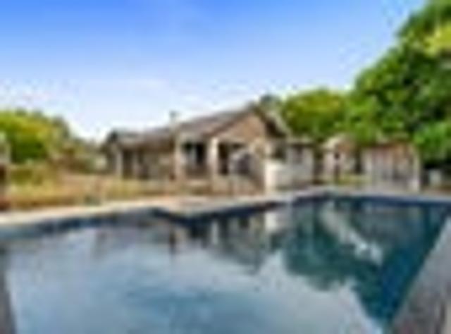 House for sale in Te Pahu