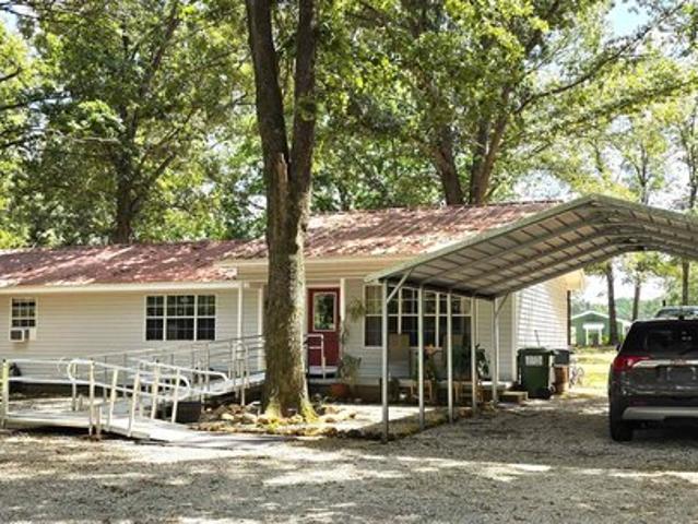 House for sale in Ark