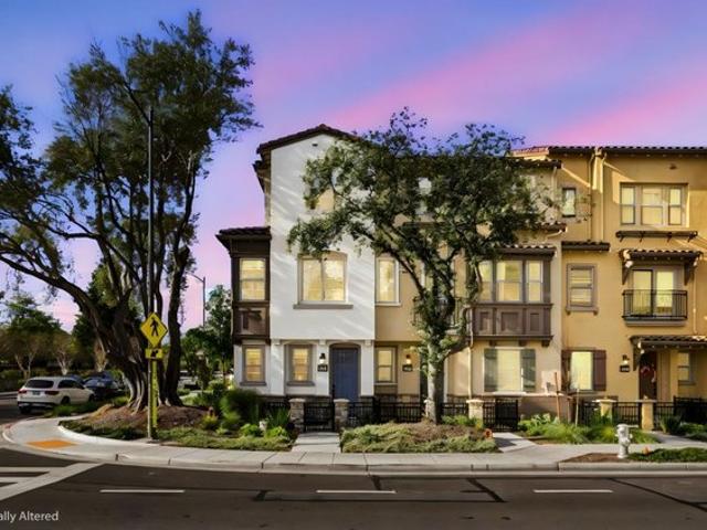 Condo for sale in Mountain View, California