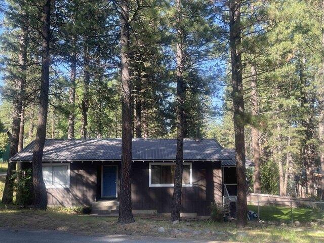 House for sale in Calpine, California