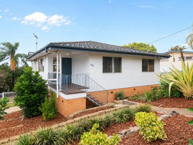 House for sale in Mansfield, Greater Brisbane