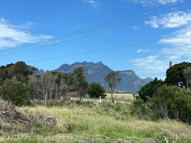 Cottage for sale in Whitemark, Tasmania