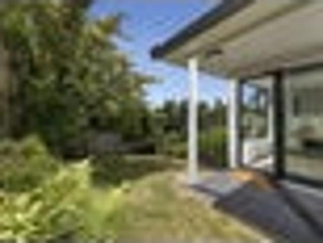 House for sale in Otakou