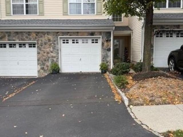 House for sale in The Highlands, Pompton Lakes