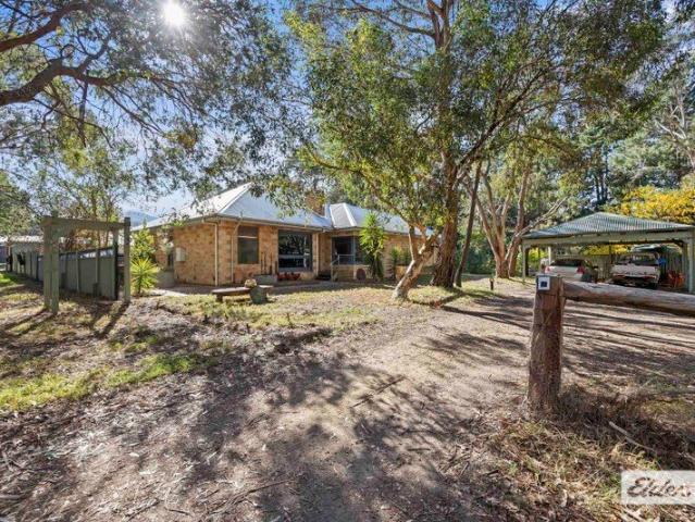 Cottage for sale in Mount Cole Creek, Victoria