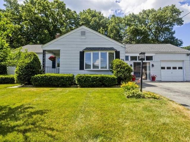 House for sale in Hampden, Massachusetts
