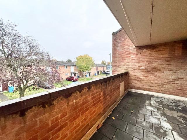 Apartment for rent in The Dales, Key Street