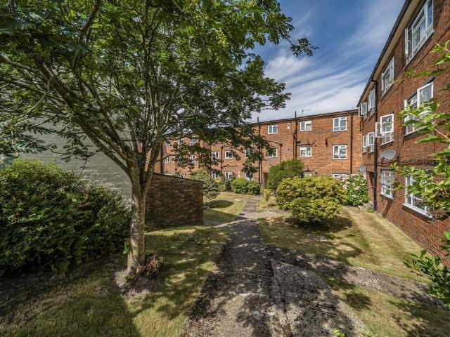 House for rent in St James, Sandown Park