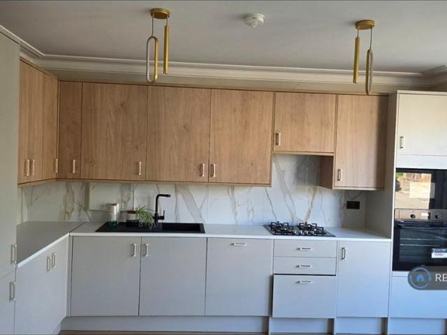 Apartment for rent in London Borough of Barnet, Greater London
