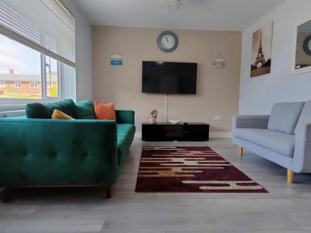 House for rent in Thamesmead, Greater London