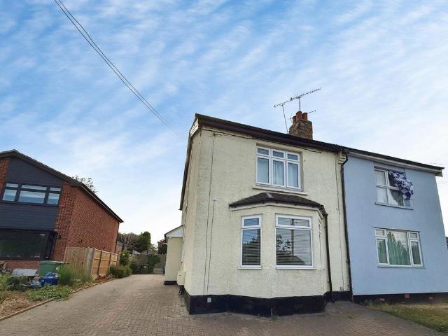Apartment for rent in Queens Park, Billericay