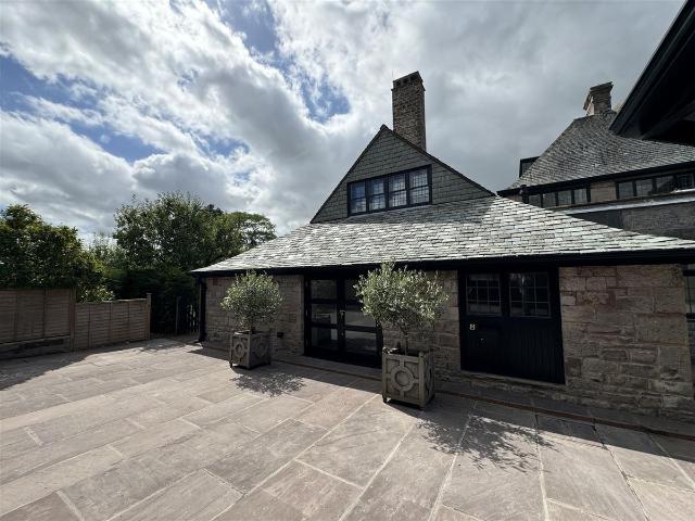 House for rent in Deans Hill, Wales