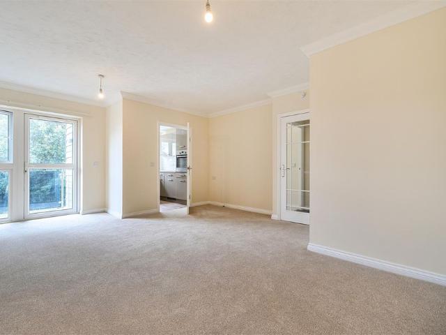 Apartment for rent in Ringwood, Ashurst Bridge