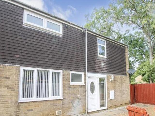 House for sale in Northampton, Northamptonshire