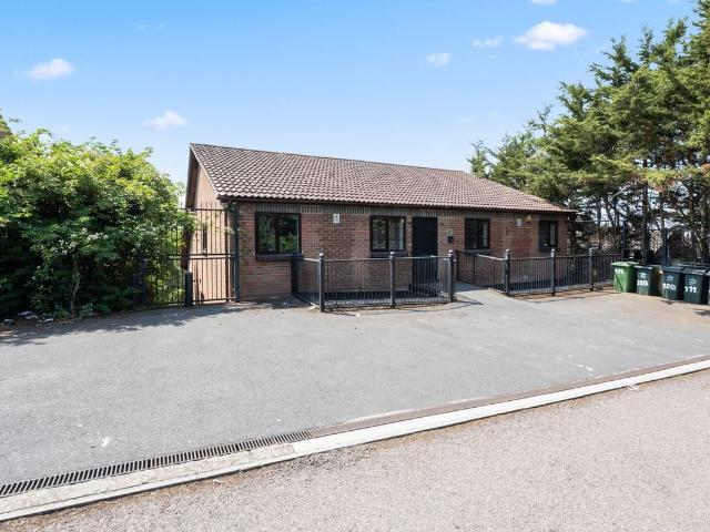 Apartment for rent in Swanscombe and Greenhithe, Monks Orchard
