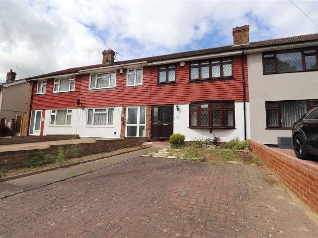 House for rent in Swanscombe and Greenhithe, Monks Orchard