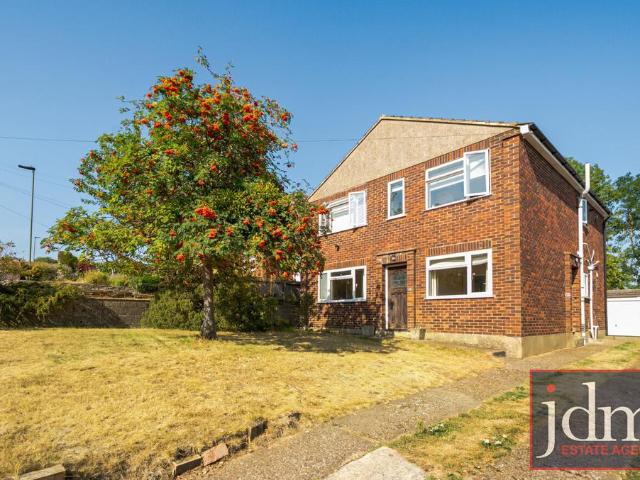 Apartment for rent in Ramsden, Greater London