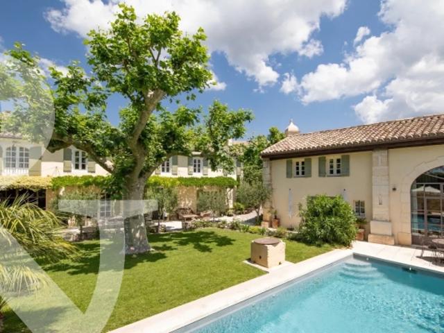 Maison vente à Arles, Mouriès
