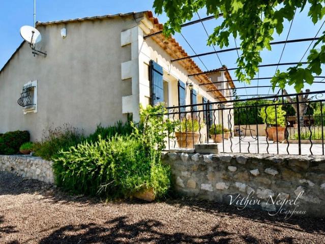 Maison vente à Arles, Mouriès