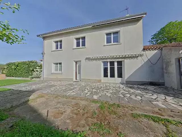 Maison vente à Montmorillon, Moussac