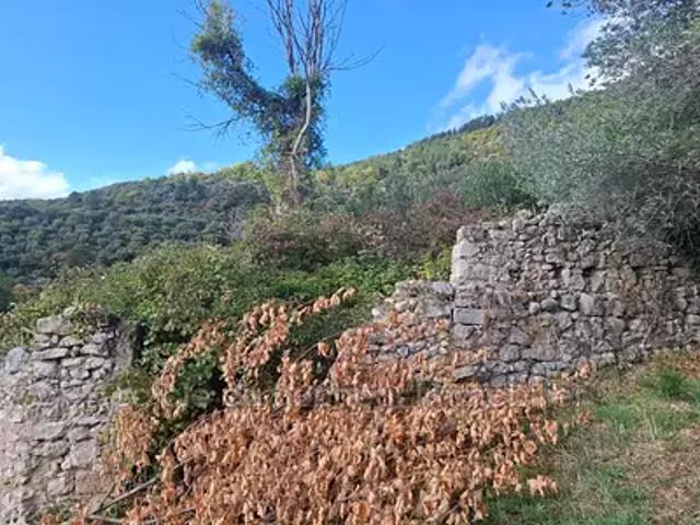 Terrain vente à Digne-les-Bains, Moustiers-sainte-marie