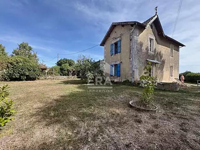 Maison location à Le Bourg, Mouthiers-sur-Boëme