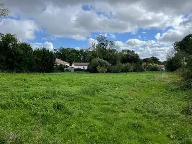 Terrain vente à Moutiers-les-mauxfaits, Vendée