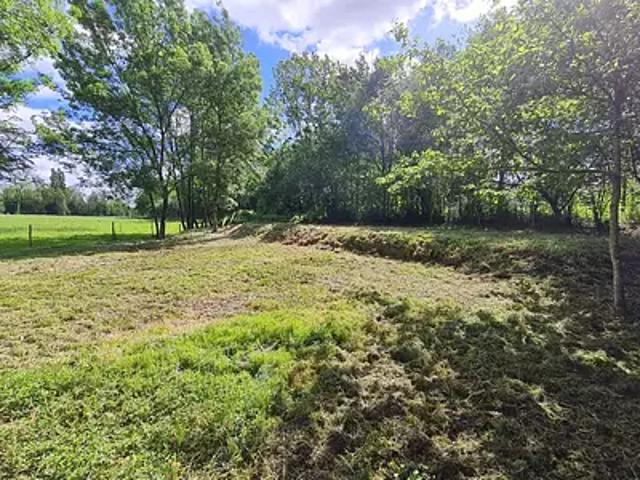 Terrain vente à Fontenay-le-Comte, Sainte-hermine